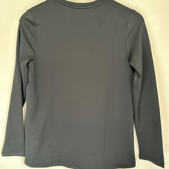 Under Armour Girls Black Long Sleeve Baselayer Shirt — Youth XL - Picture 3 of 3